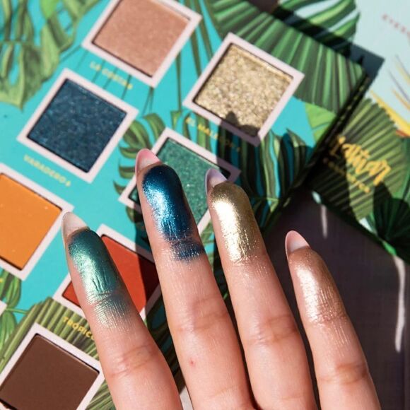 Alimar cosmetics REINA DEL CARIBE EYESHADOW PALETTE - VOLUME 1 •METALLIC & MATTE - Picture 5 of 9